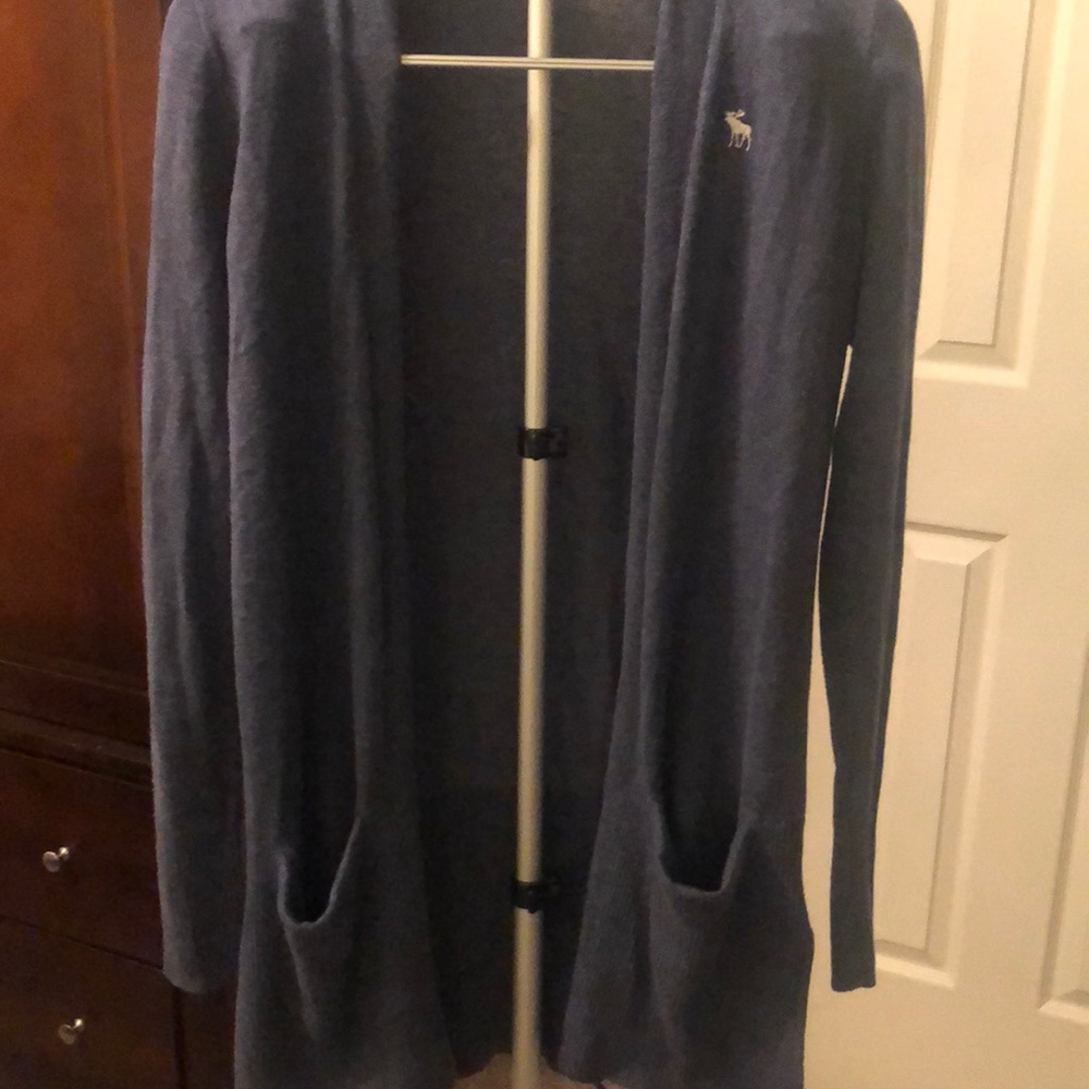 Ambercrombie Blue cardigan